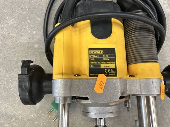Overfræser DEWALT DW621