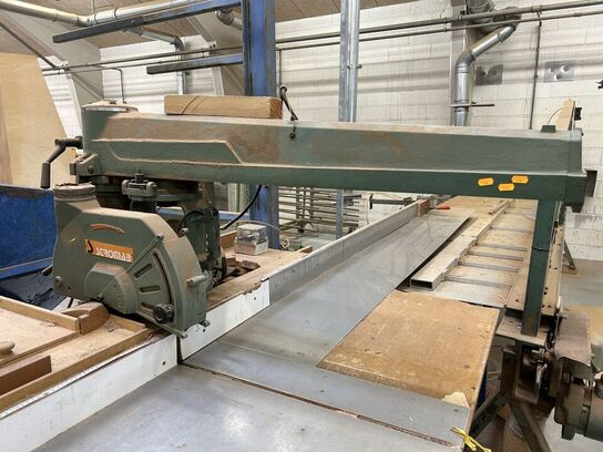 Radialarmsav STROMAB med arbejdsbord
