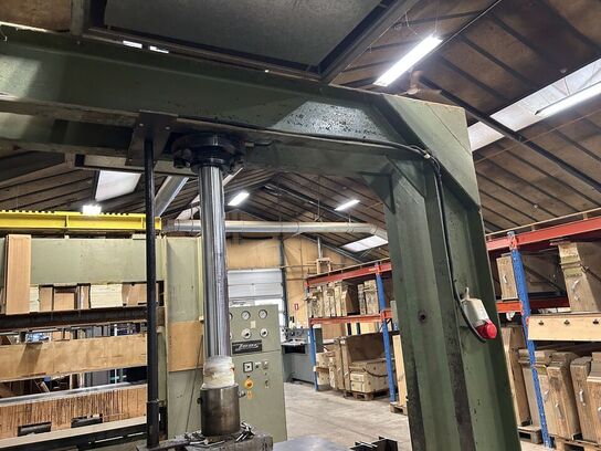 Hydrauliskpresse