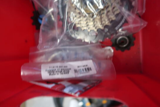 Kasse med div. kasetter SHIMANO
