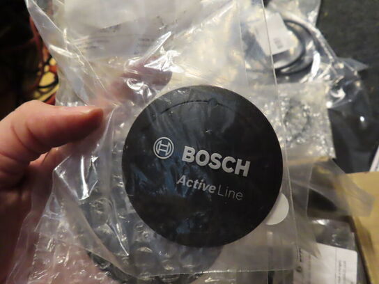 Kasse med div. Reservedele BOSCH