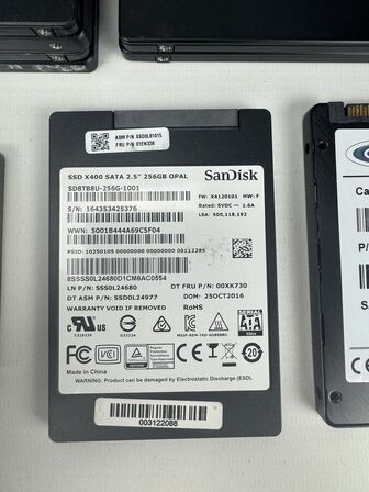 9 stk. SATA SSD 256 GB