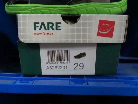 Sko FARE - str. 29