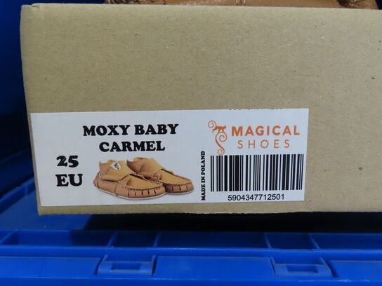 Sko MAGICAL SHOES - str. 25