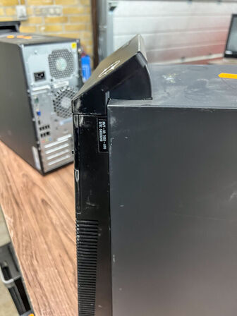 LENOVO Thinkcentre M91p/Intel i5-2400 /4GB/500GB HDD