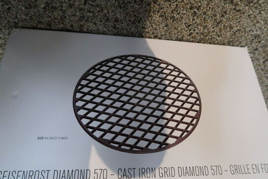 Støbejernsrist OUTDOORCHEF Diamond 570