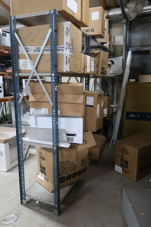 3 fag lagerreol uden indhold