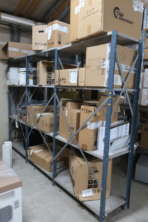 3 fag lagerreol uden indhold