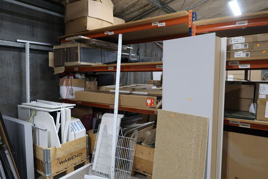 2 fag pallereoler uden indhold