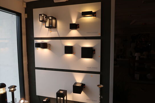 Butiksinventar uden indhold