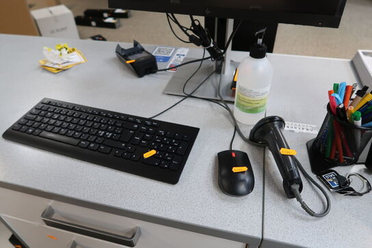 Computerskærm HP, tastatur, mus, håndscanner, computer LENOVO