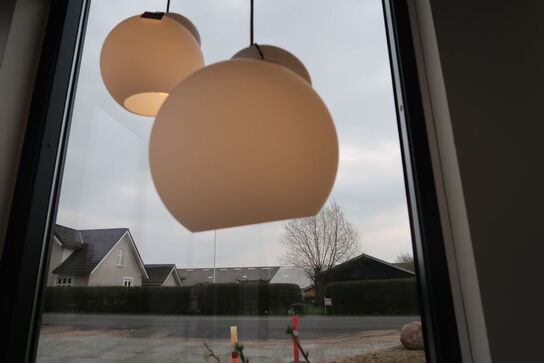 Pendel FRANDSEN Lighting Air Ø28 Opal