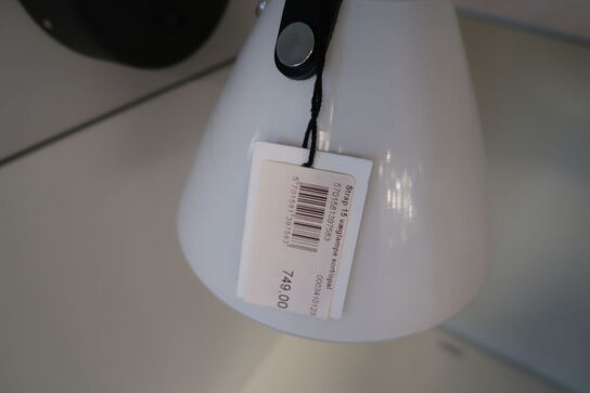 Væglampe DESIGN FOR THE PEOPLE Strap 15 Sort/opal