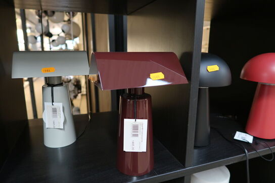 Bordlampe &TRADITION Caret MF1 Dark Burgundy
