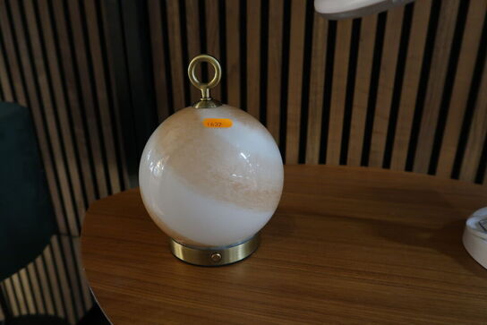 Bordlampe HALO DESIGN Stockholm