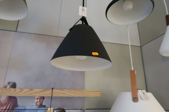 Pendel DESIGN FOR THE PEOPLE Strap 27 Sort