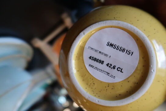 49 stk. tallerkner/fade/krus CHURCHILL