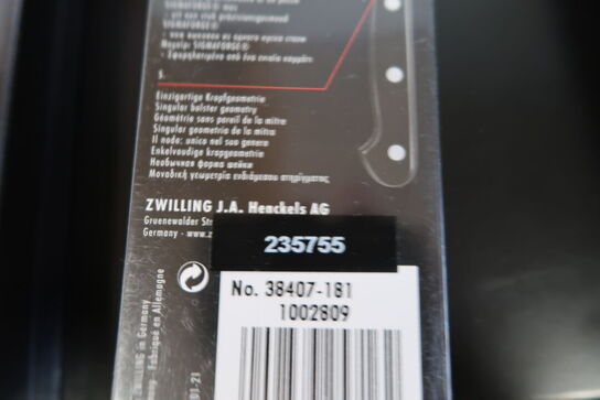 Santokukniv ZWILLING Pro 180mm/7"