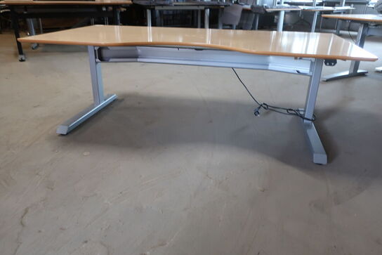 El.hæve/sænke skrivebord 