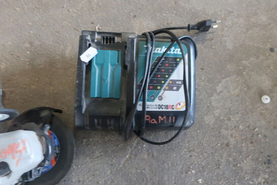 Akku. Vinkelsliber og boremaskine MAKITA