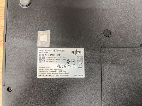 Bærbar PC FUJITSU LifeBook A3511
