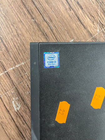 Lenovo ThinkCenter Intel i3-8145U/4GB/120GB