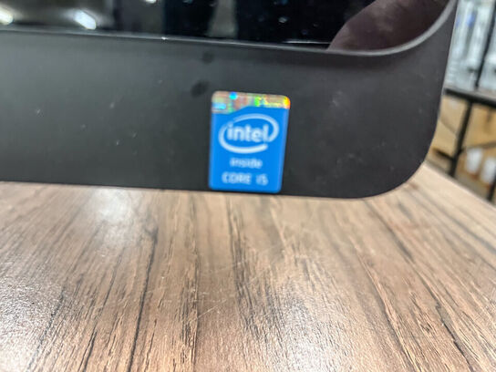 Dell XPS One 2720 All-In-One/Intel i5-4430S/8GB/1TB
