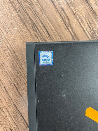 Lenovo ThinkCenter Intel i3-8145U/4GB/120GB