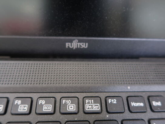 Bærbar PC FUJITSU LifeBook A3511