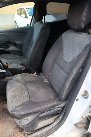 Varebil RENAULT Clio Dci 90 5d