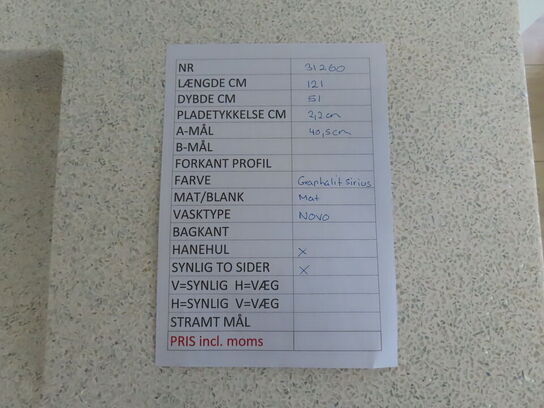 Badeværelses arrangement - 4 stk. skuffer med fuldt udtræk og soft close og KUMA vask og armatur