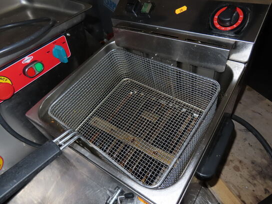 Frituresteger RM GASTRO FE10T