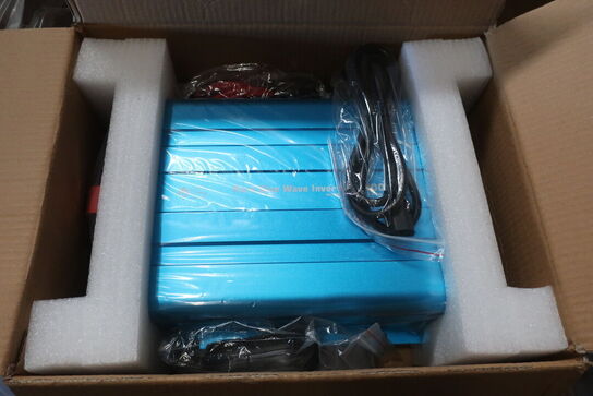 Inverter GREEN ENERGY PURE SINE WAVE INVERTER 2000W TFS2000 (ubrugt)