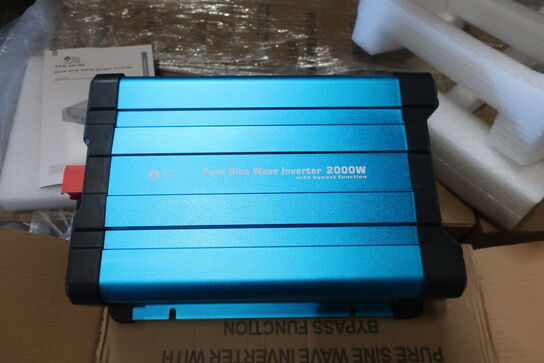 Inverter GREEN ENERGY PURE SINE WAVE INVERTER 2000W TFS2000 (ubrugt)