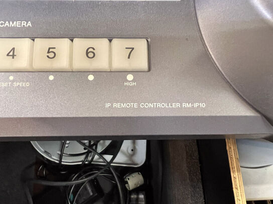 PTZ kamera sæt SONY 4x BRC-Z330 + RM-IP10 controller