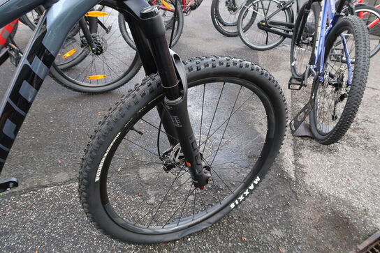 Mountainbike Giant Stance 29 2 Full Suspension S/29"