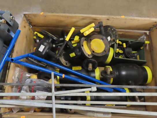 Palle med div. Store Kuglehaner