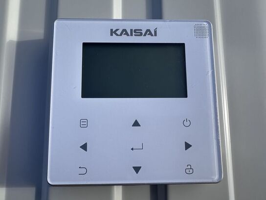 Fabriksny 10 KW luft til vand varmepumpe KAISAI KHC-10RY3-B