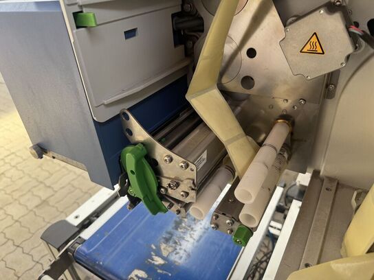 Labelmaskine BIZERBA inkl. kompressor & bord