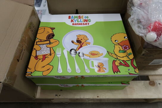 Palle med diverse varer