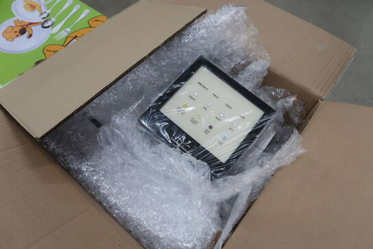 Palle med diverse varer