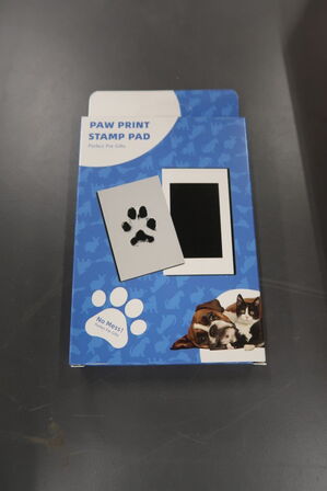 2 kasser med stempelpuder til fodaftryk