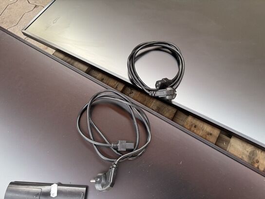 2 stk 43" Displays LG 43UH5F inkl. dobbelt vægbeslag