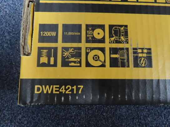 Vinkelsliber DEWALT DWE4217