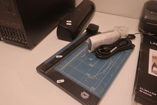 Laminator og skæremaskine DAHLE