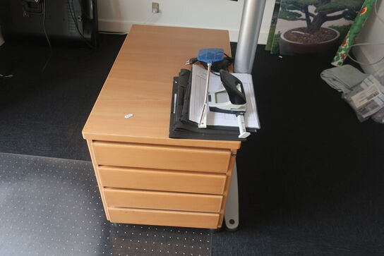 El. hæve/sænke skrivebord / skuffesektion / headset m.m.