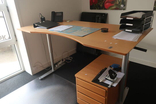 El. hæve/sænke skrivebord / skuffesektion / headset m.m.