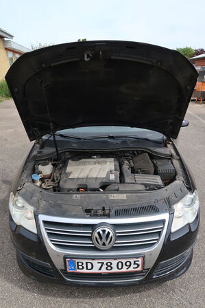 Personbil VW Passat 2.0 TDI Variant Aut (momsfri)