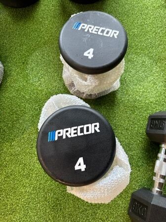 2 stk. Håndvægte 4 kg PRECOR
