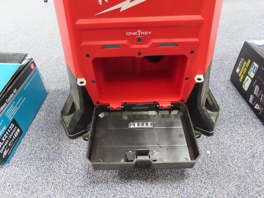 Stor arbejdslampe MILWAUKEE